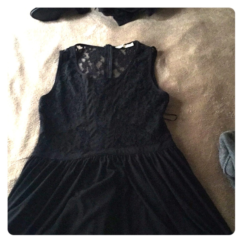 A black lace dress